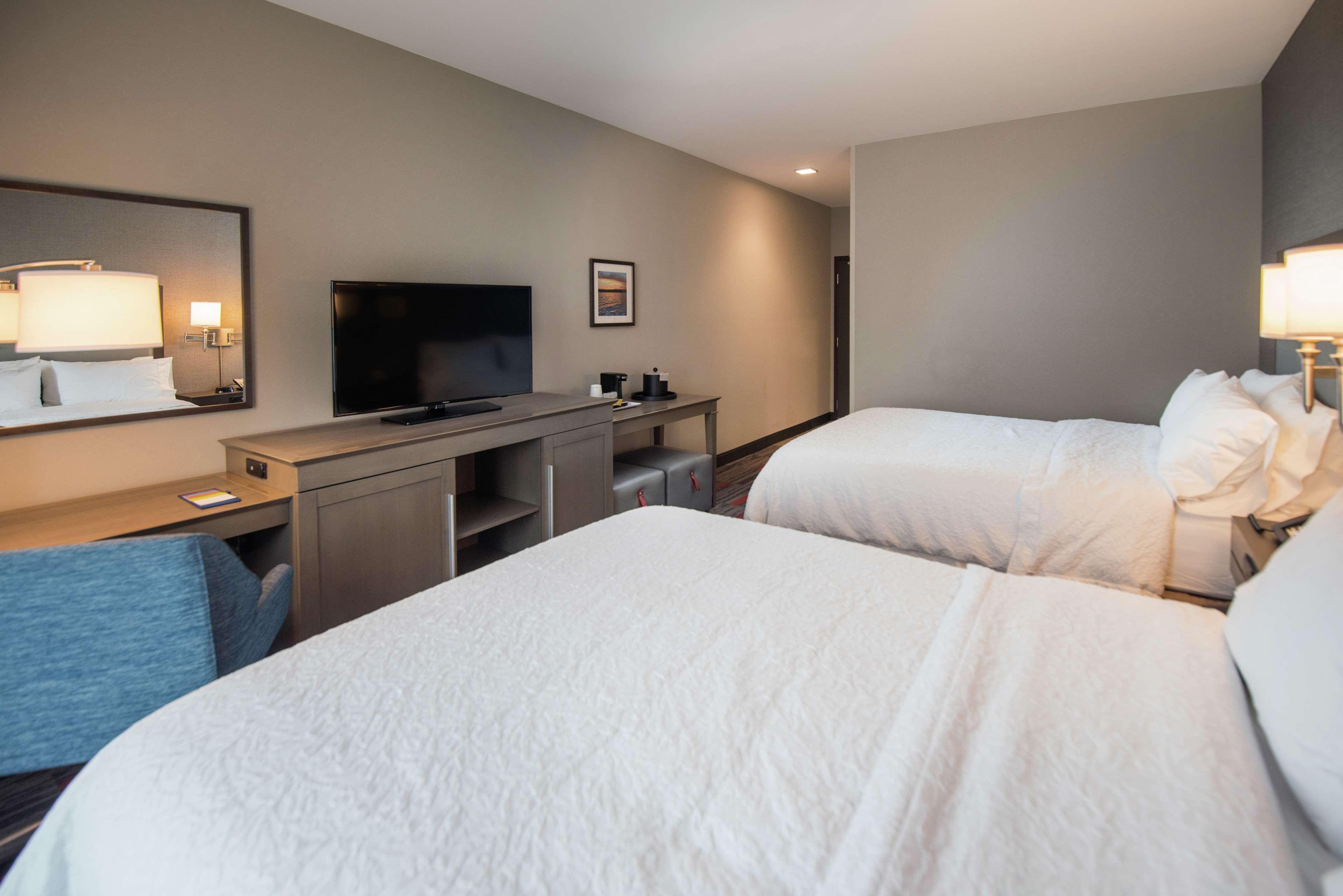 Hampton Inn And Suites At Wisconsin Dells Lake Delton Exterior foto