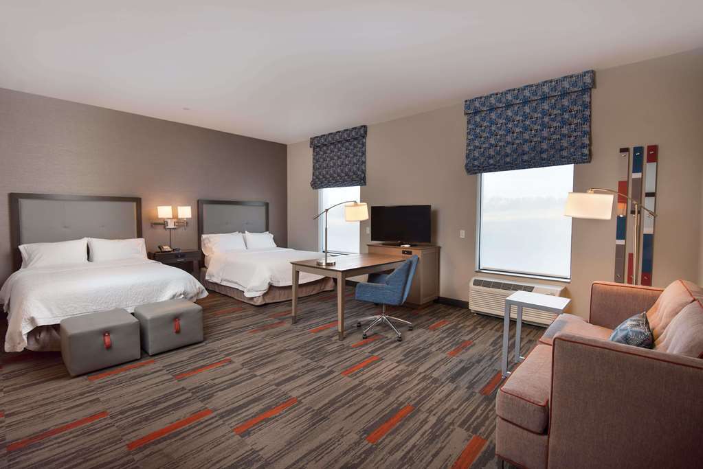 Hampton Inn And Suites At Wisconsin Dells Lake Delton Habitación foto